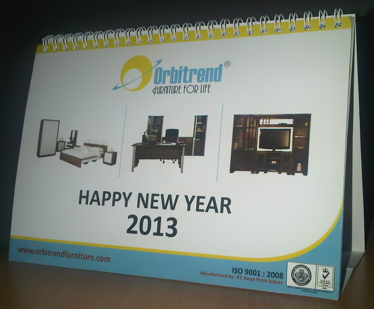 Kalender Meja Orbittrend 2013